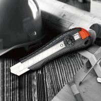 Cuchillo Profesional Dorco L601 hojas 18 mm.